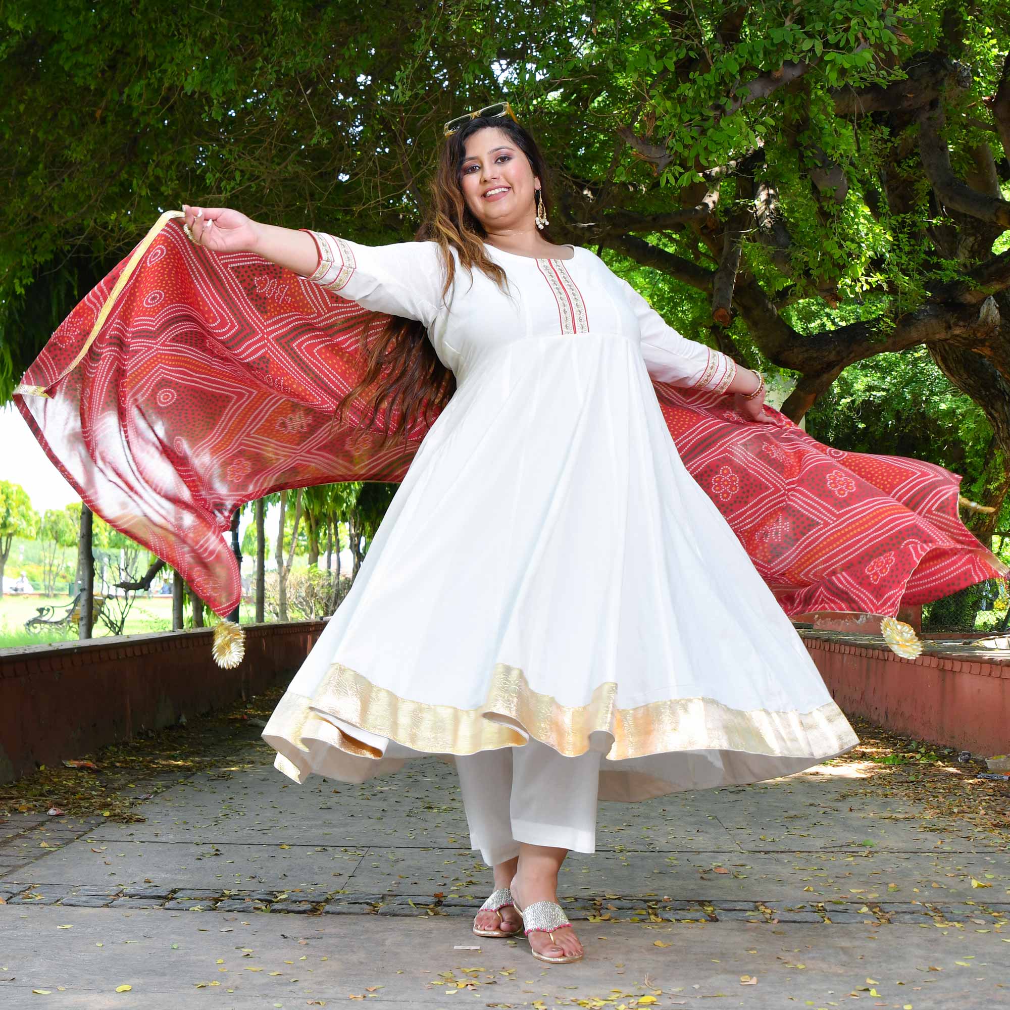 White Royal Cotton Embroidered Anarkali White Royal Cotton Embroidered Anarkali