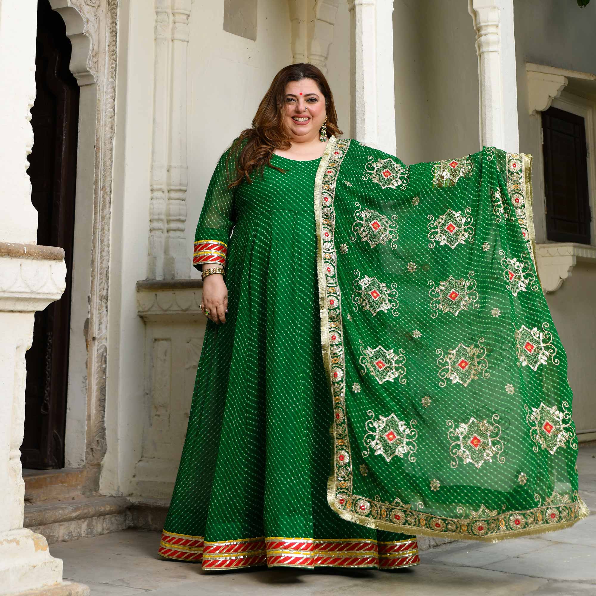 Utsav Ka Noor- Deep Green Mothra Embroidered Anarkali Set Utsav Ka Noor- Deep Green Mothra Embroidered Anarkali Set