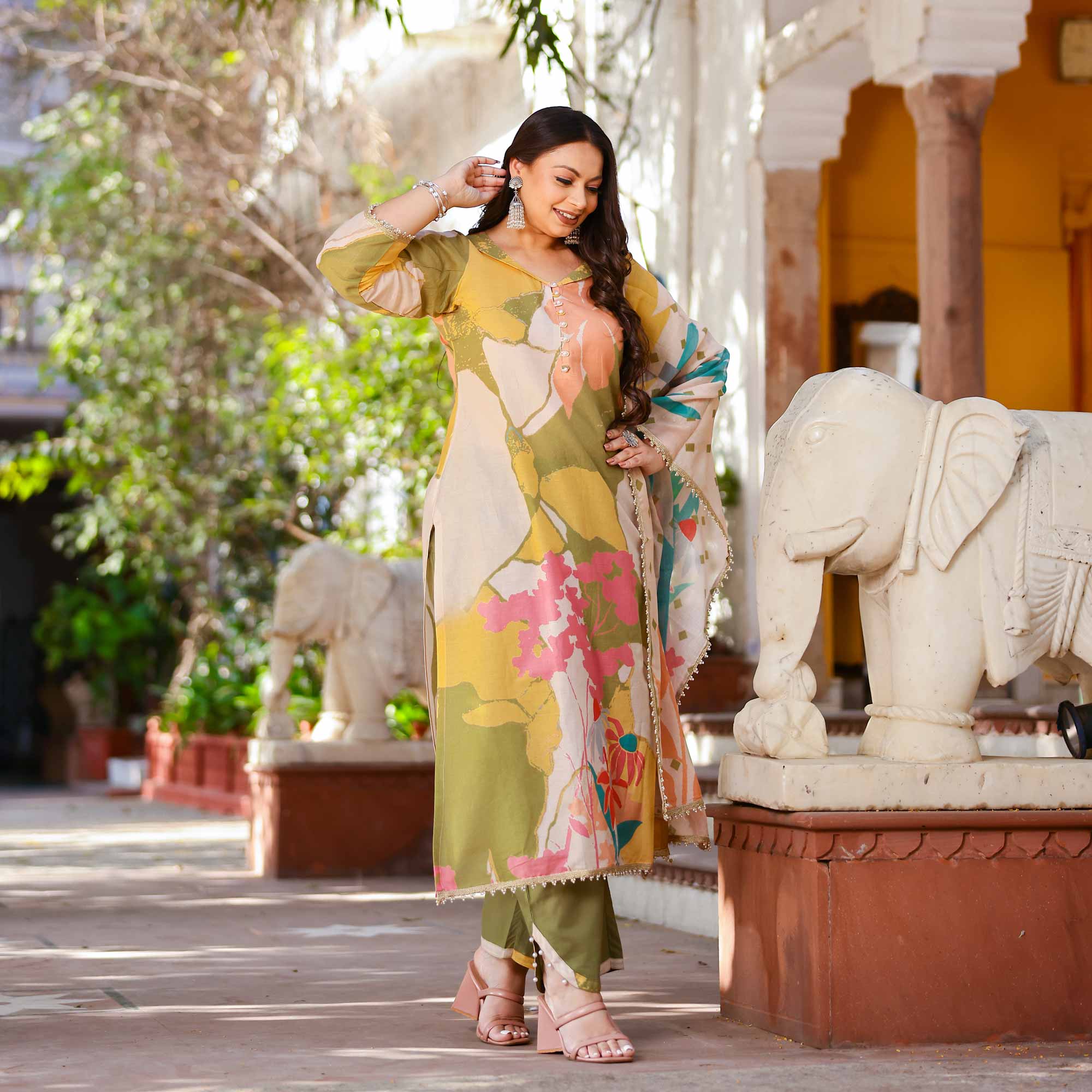 Pistachio Rose Summer Story Cotton Suit Set
