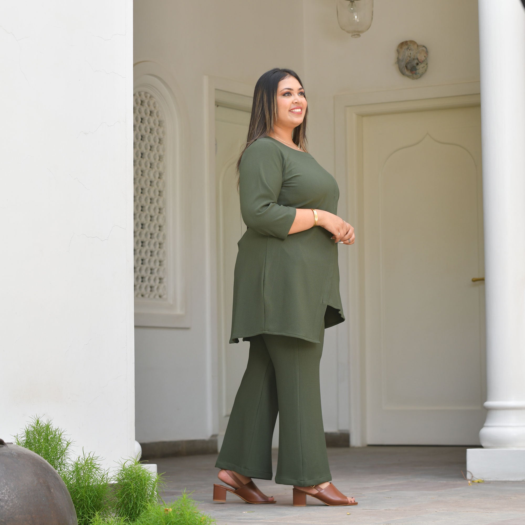 Olive Lady Stretchable Co-Ord Set Olive Lady Stretchable Co-Ord Set