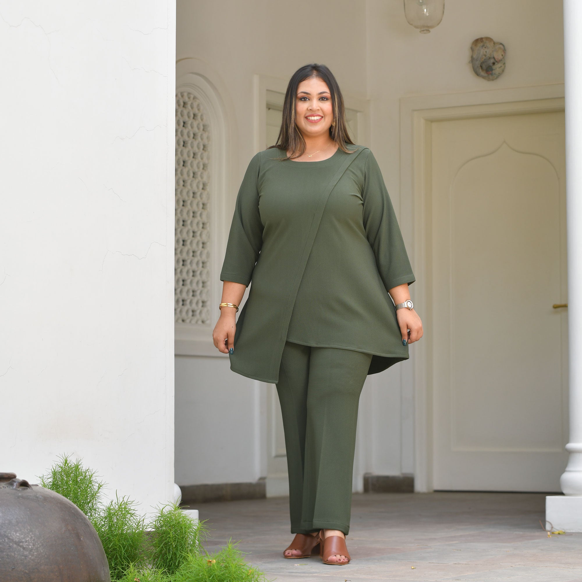 Olive Lady Stretchable Co-Ord Set Olive Lady Stretchable Co-Ord Set
