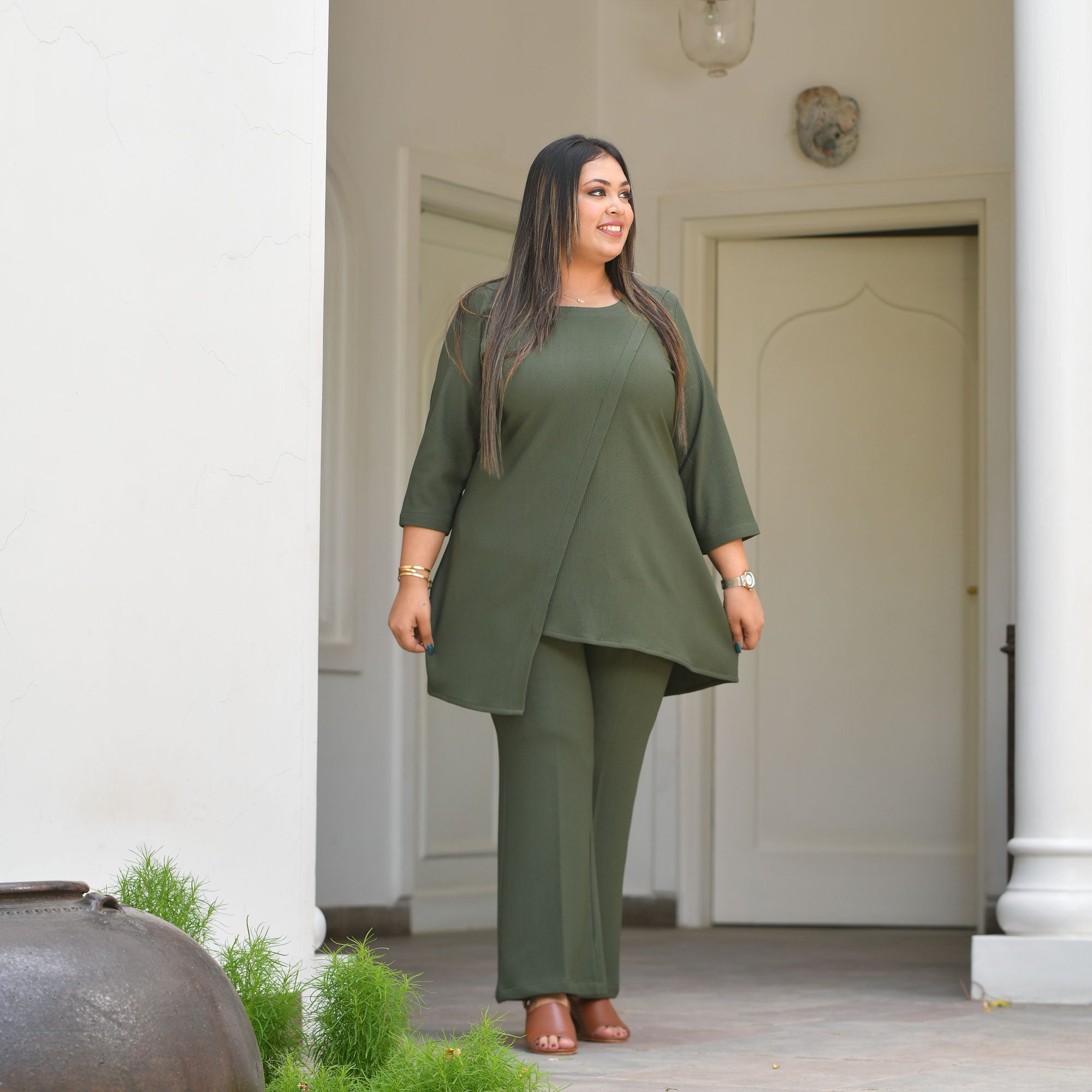 Olive Lady Stretchable Co-Ord Set Olive Lady Stretchable Co-Ord Set