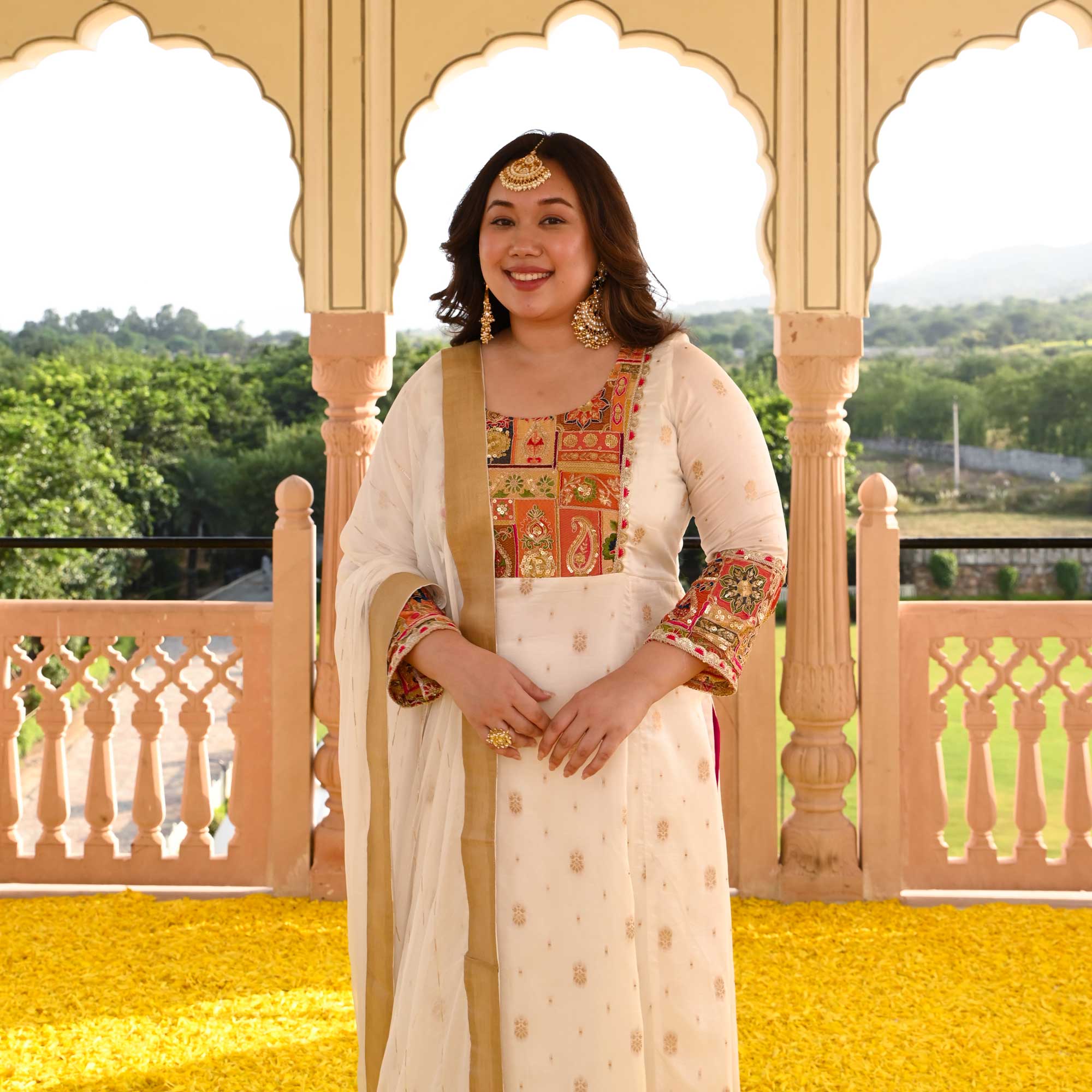 Dazzle & Delight Regal Banarasi Kurta Dazzle & Delight Regal Banarasi Kurta
