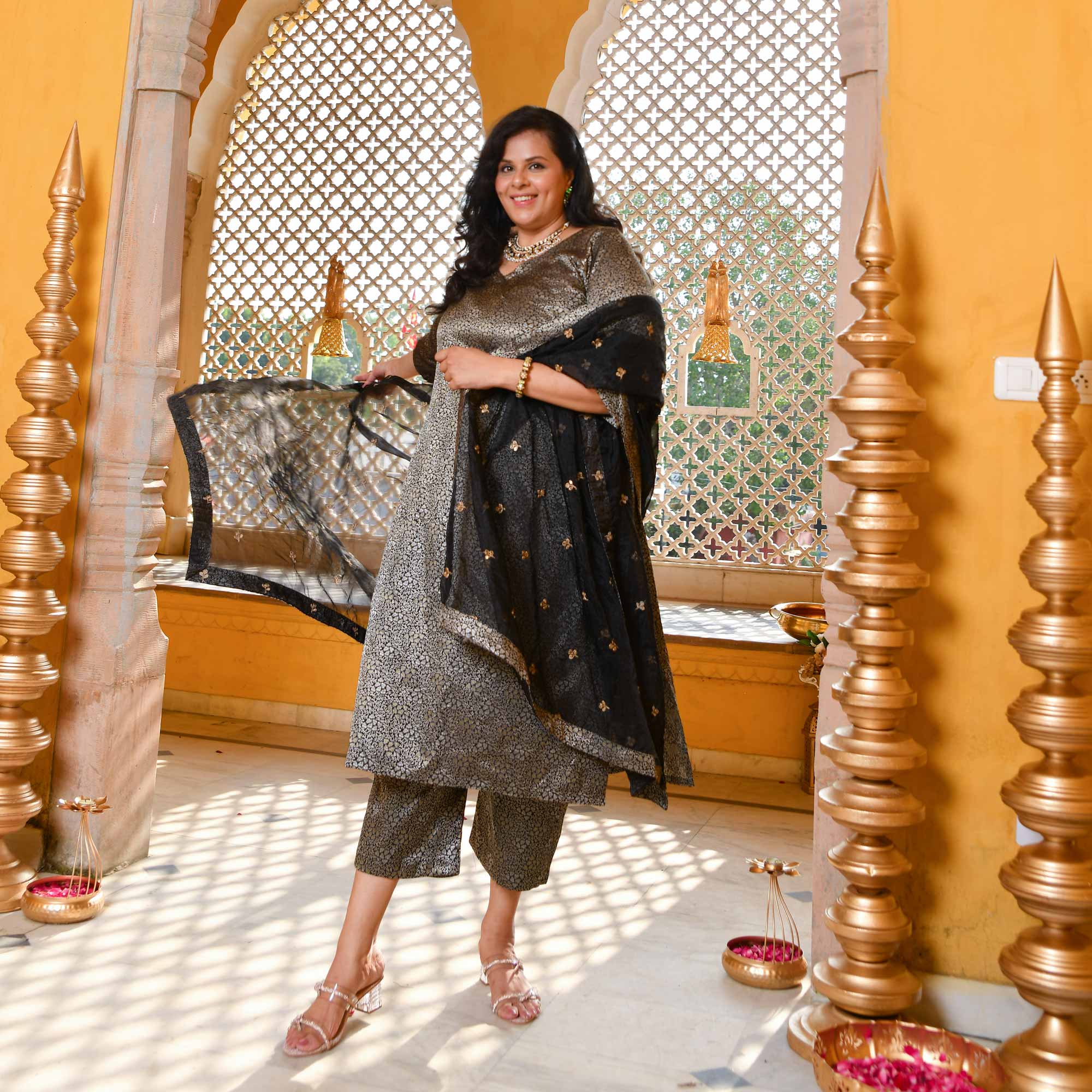 Timeless-Black Luxe Banarasi Brocade Suit Set