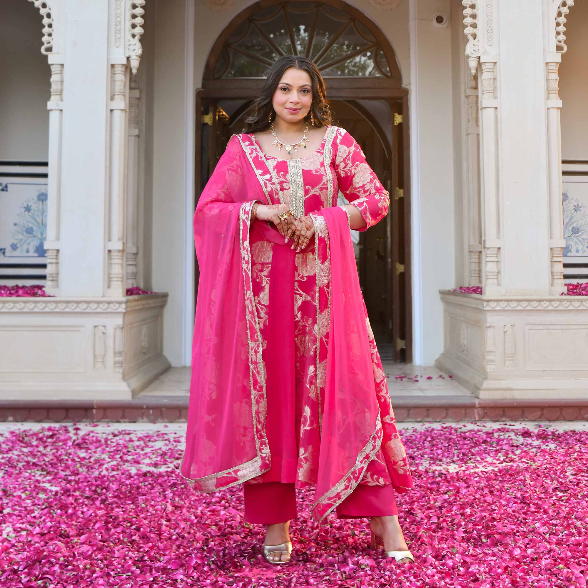 Pankhuri - Deep Pink Banarasi Pure Georgette Anarkali Set Pankhuri - Deep Pink Banarasi Pure Georgette Anarkali Set