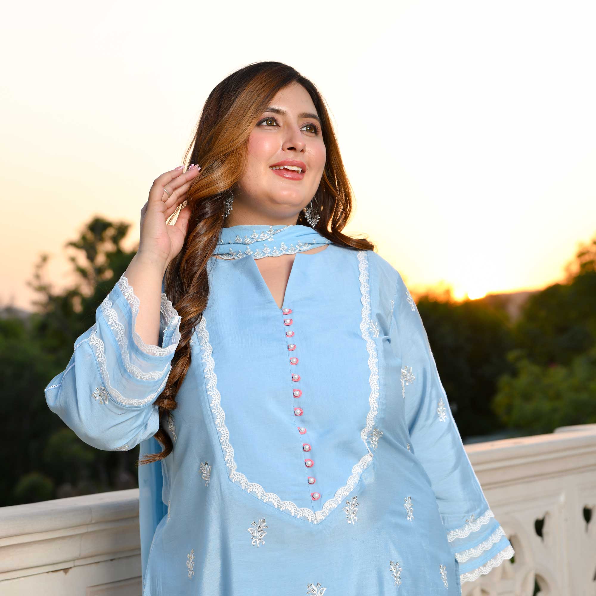 Casper Blue Thread Embroidered Muslin Suit Set Casper Blue Thread Embroidered Muslin Suit Set