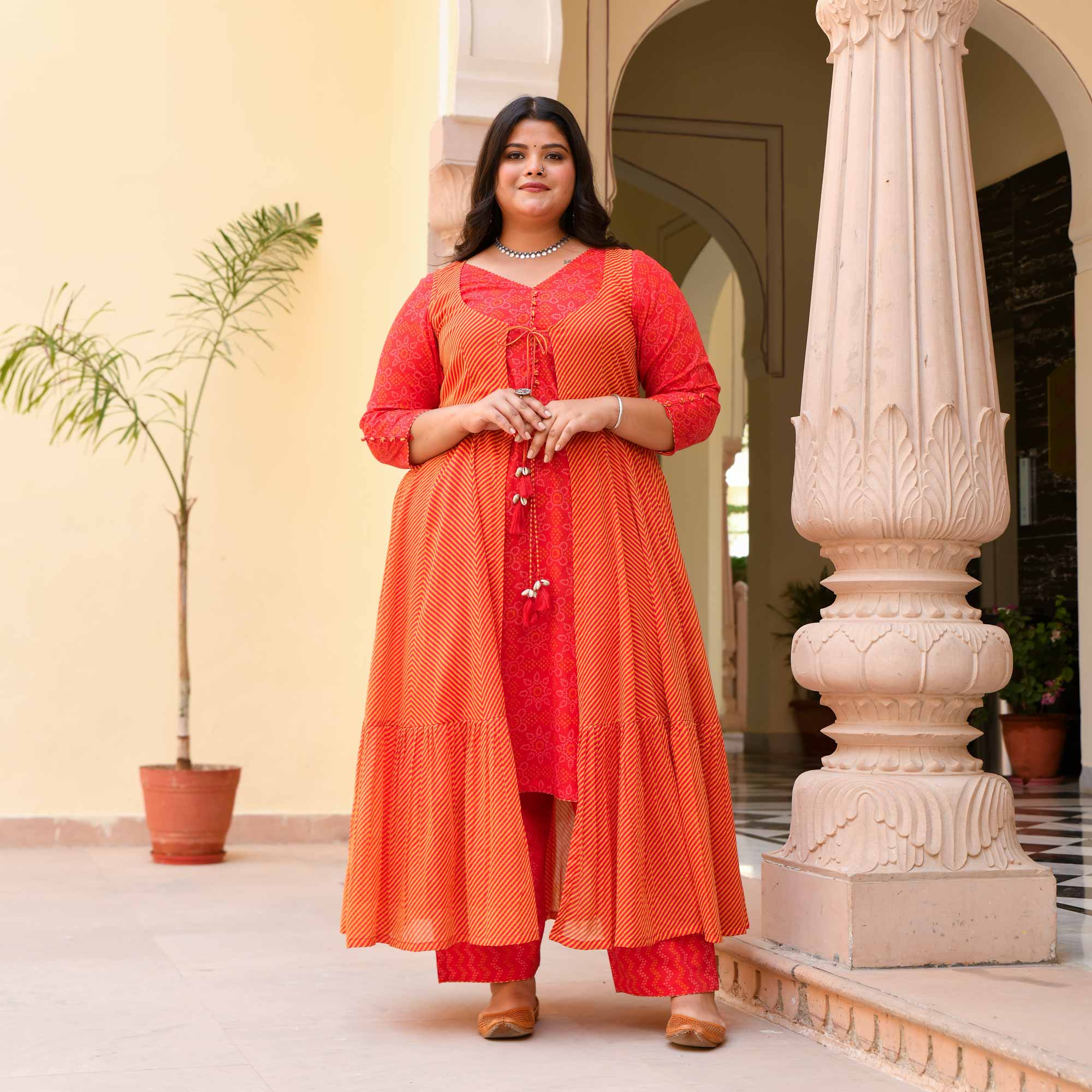 Kesari Katha Bandhani Cotton Co-Ord with Leheriya Cape