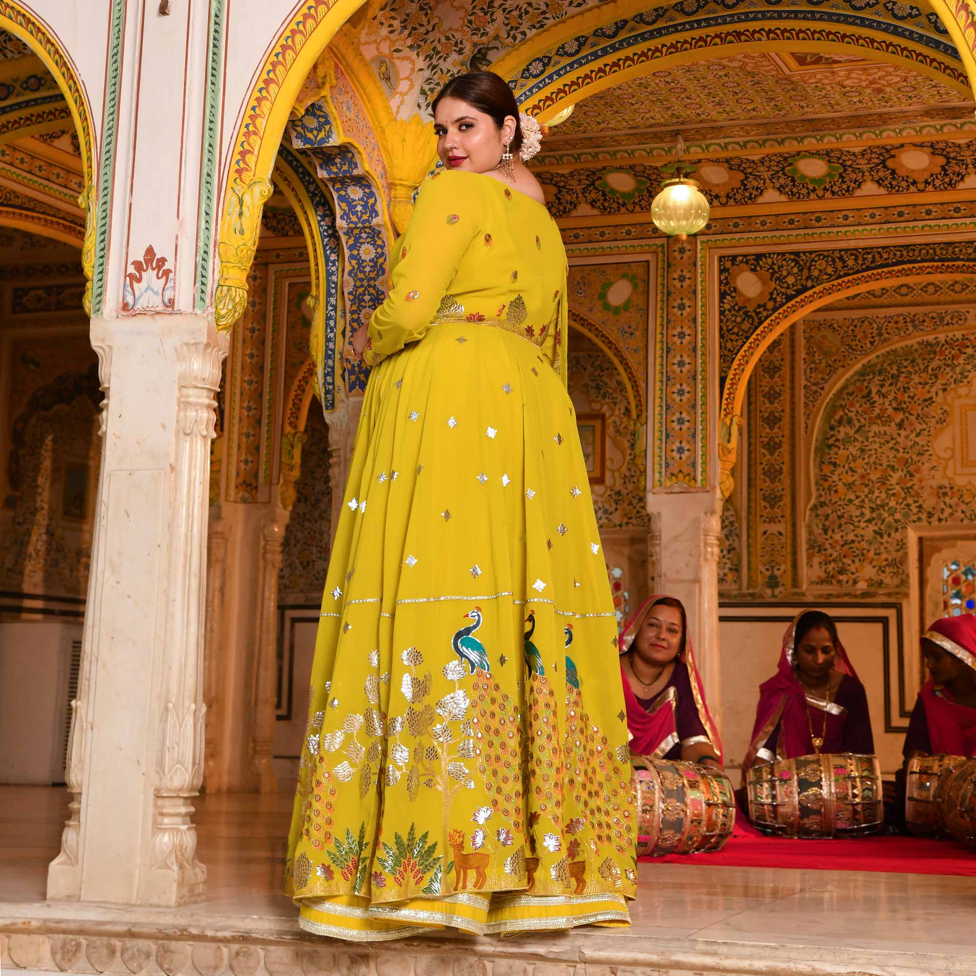Shahzadi-Imperial Lime Embroidered Cape Set