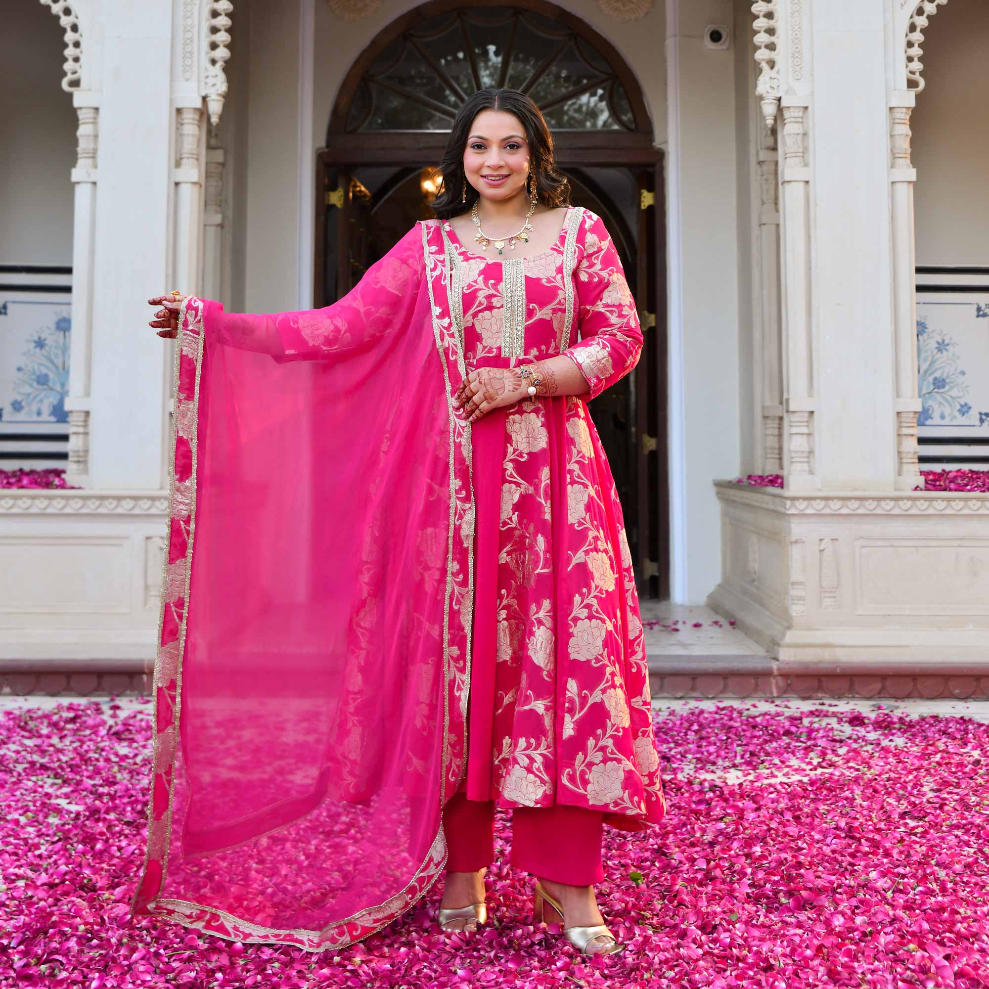 Pankhuri - Deep Pink Banarasi Pure Georgette Anarkali Set Pankhuri - Deep Pink Banarasi Pure Georgette Anarkali Set