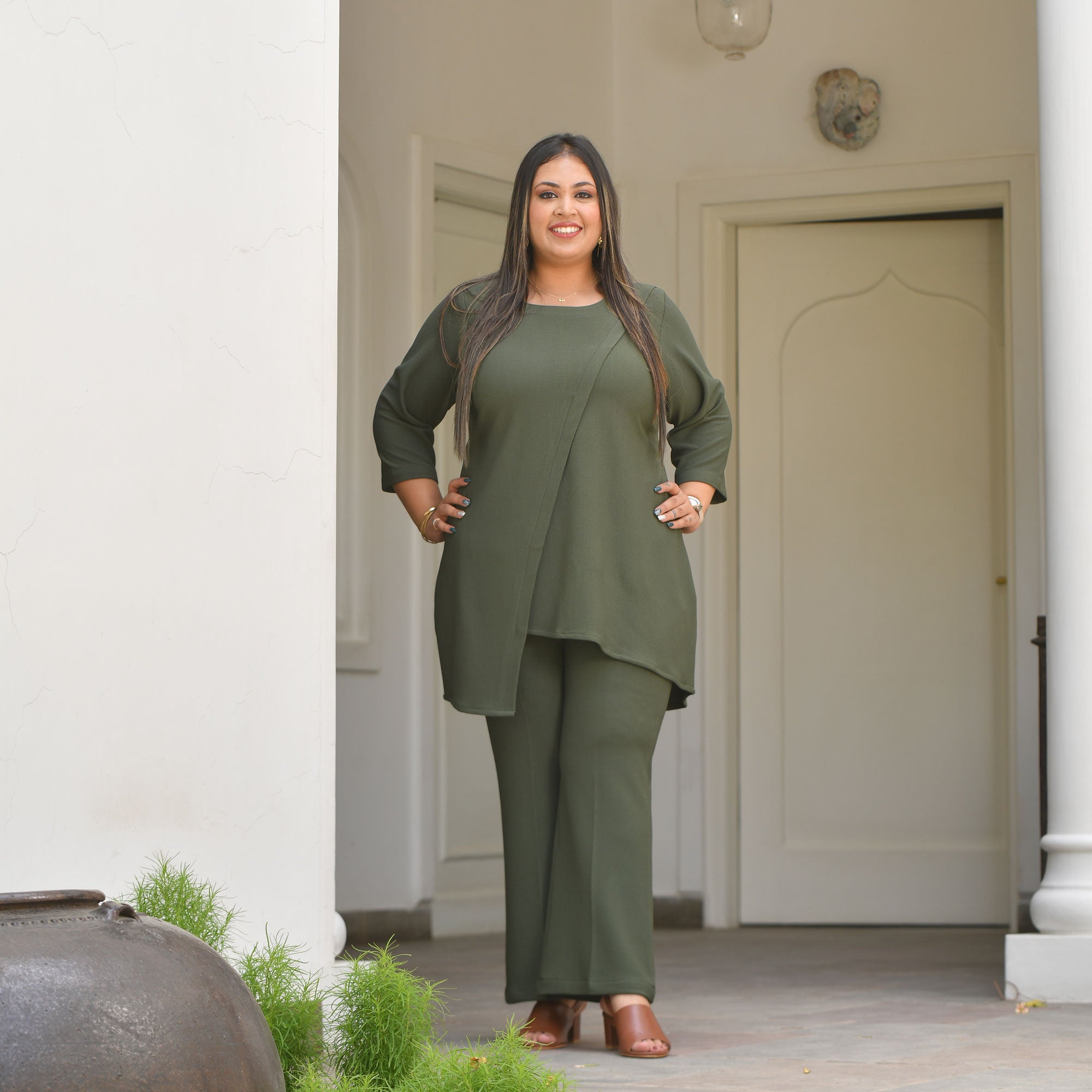 Olive Lady Stretchable Co-Ord Set Olive Lady Stretchable Co-Ord Set