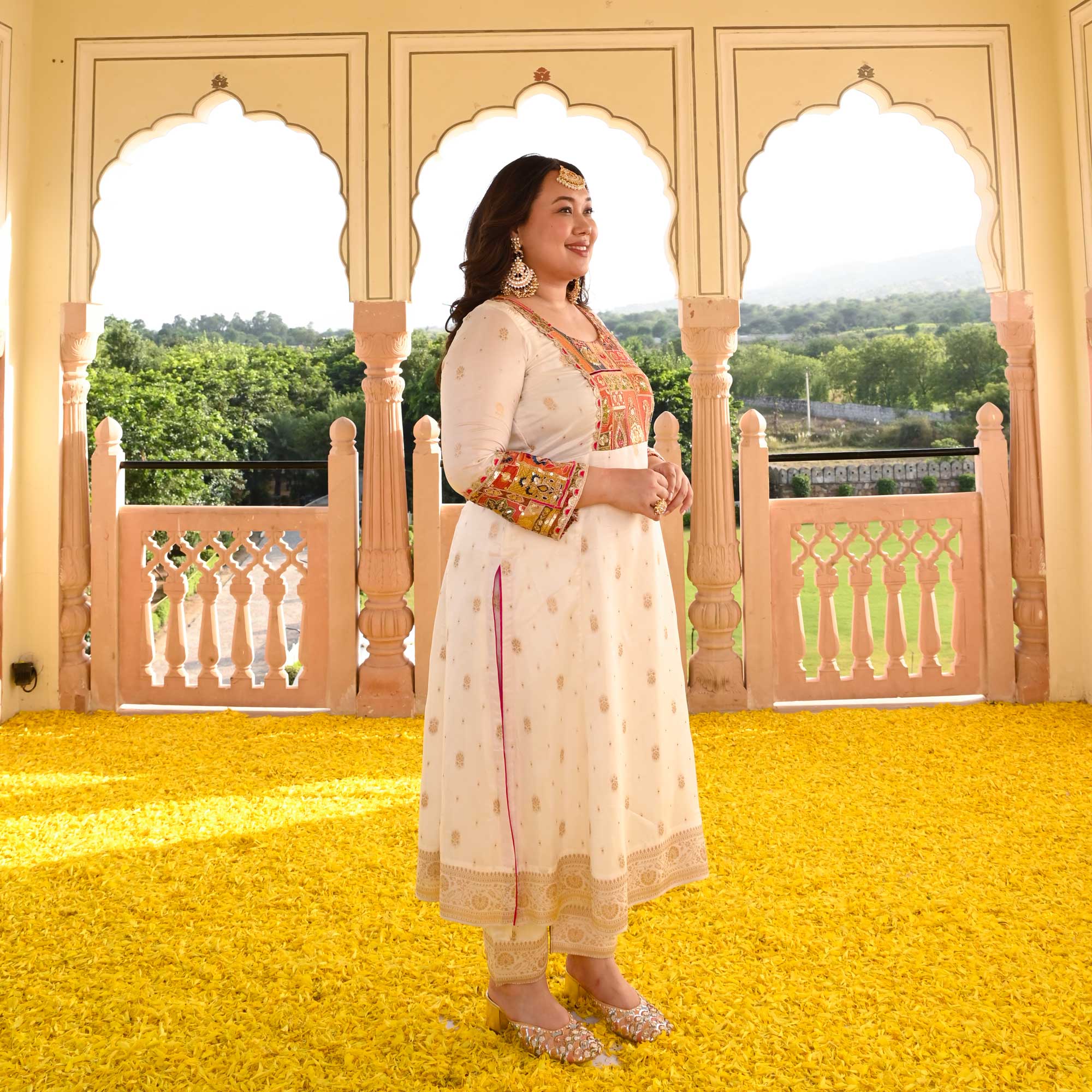 Dazzle & Delight Regal Banarasi Kurta Dazzle & Delight Regal Banarasi Kurta